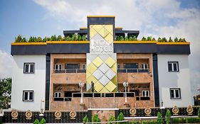 No.1 Hotel